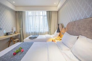 Room - Beijing Huashang Hotel (Sanyuanqiao Yansha Embassy Area Branch) (Beijing)