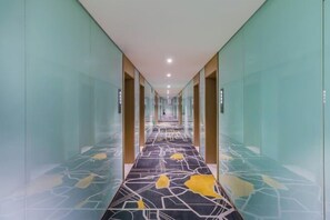 Interior - Beijing Huashang Hotel (Sanyuanqiao Yansha Embassy Area Branch) (Beijing)