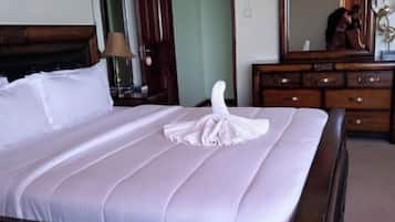 Quarto casal executivo | Wi-Fi de cortesia, roupa de cama