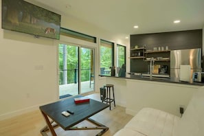 Living area - Honeymoon Hollow cabin at Trickle Creek (Logan)