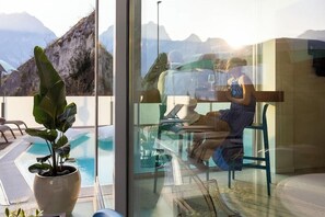 Kolam renang outdoor