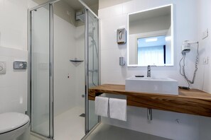 Bathroom - Seele Garda Hotel (Nago-Torbole)