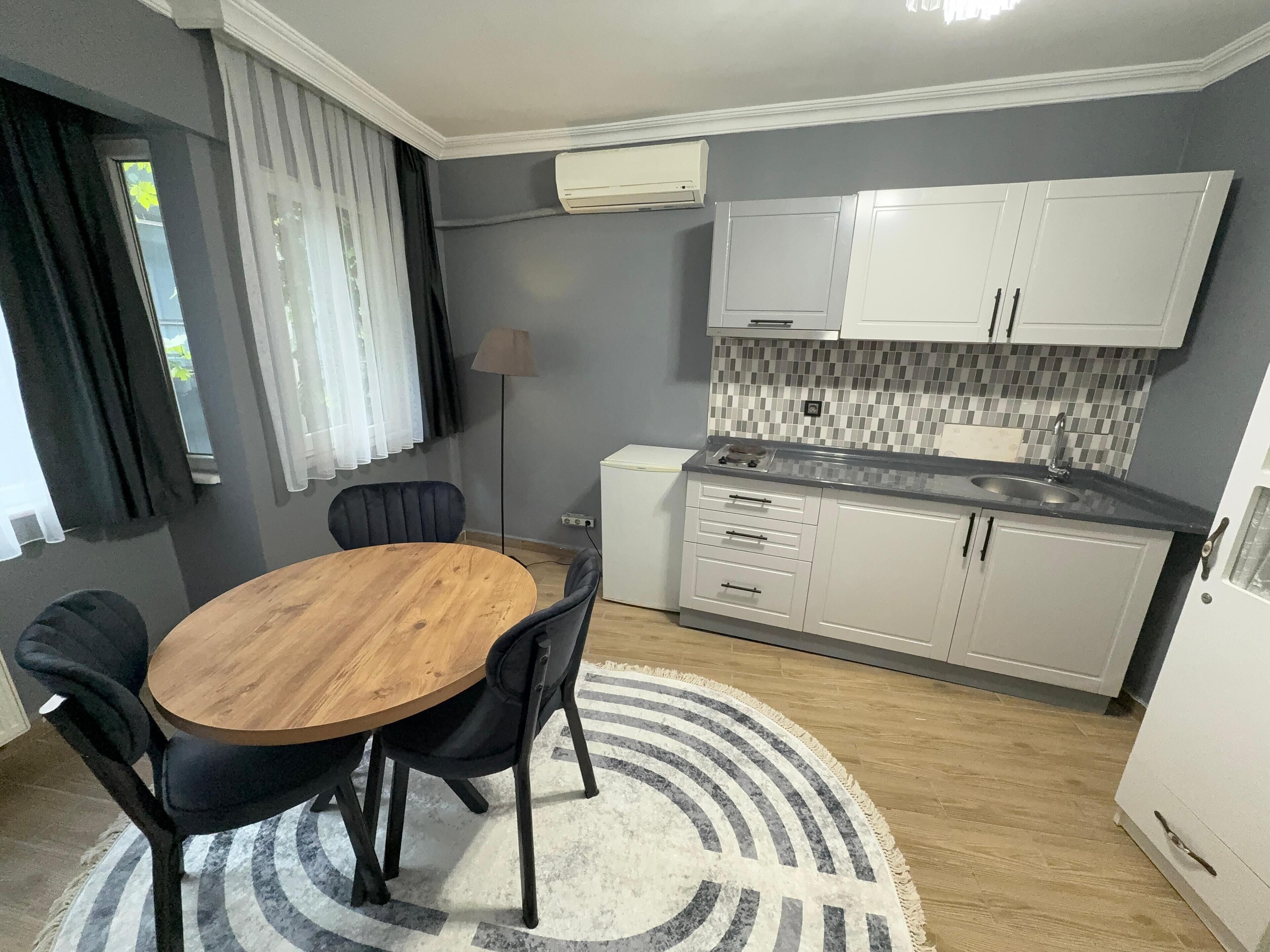 Chambre Économique | Cuisine privée | Mini réfrigérateur, plaque de cuisson