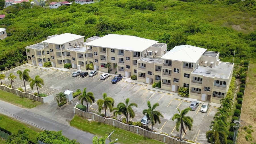 Aurela Residences