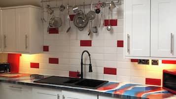 Microwave, oven, dishwasher