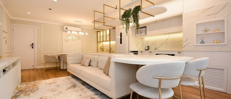Apartment | Living area