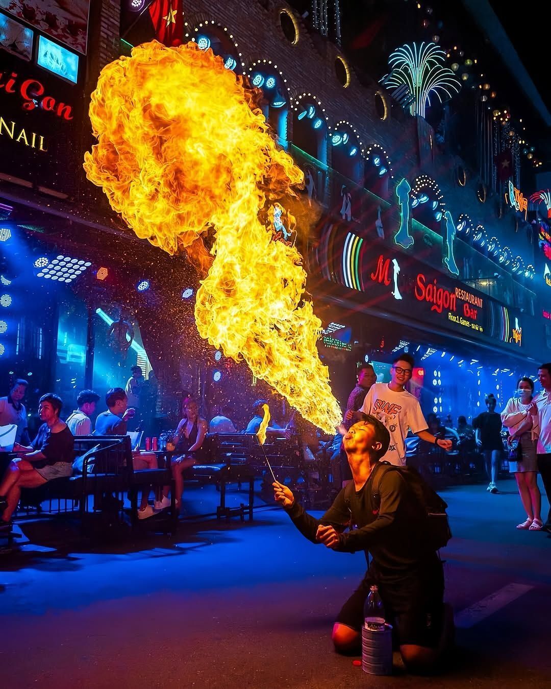 Foto - Golden Lunar Hotel - Moonlight Stay in Bui Vien Walking Street