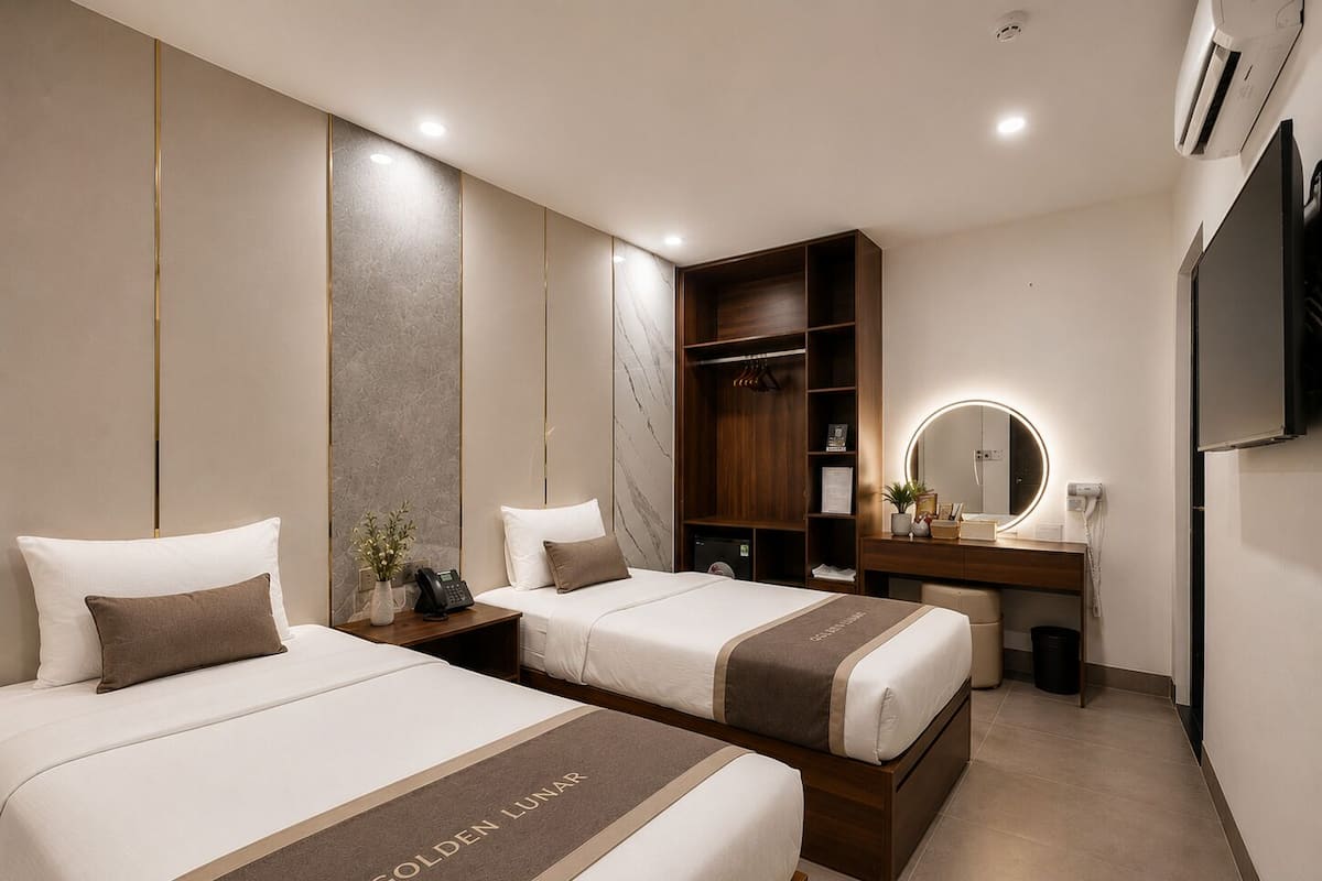 Habitación Deluxe con 2 camas individuales | Minibar, escritorio, espacio para trabajar con laptop y wifi gratis