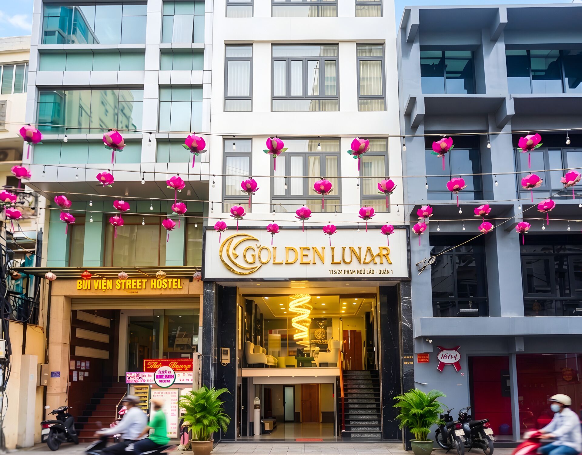 Photo - Golden Lunar Hotel - Moonlight Stay in Bui Vien Walking Street