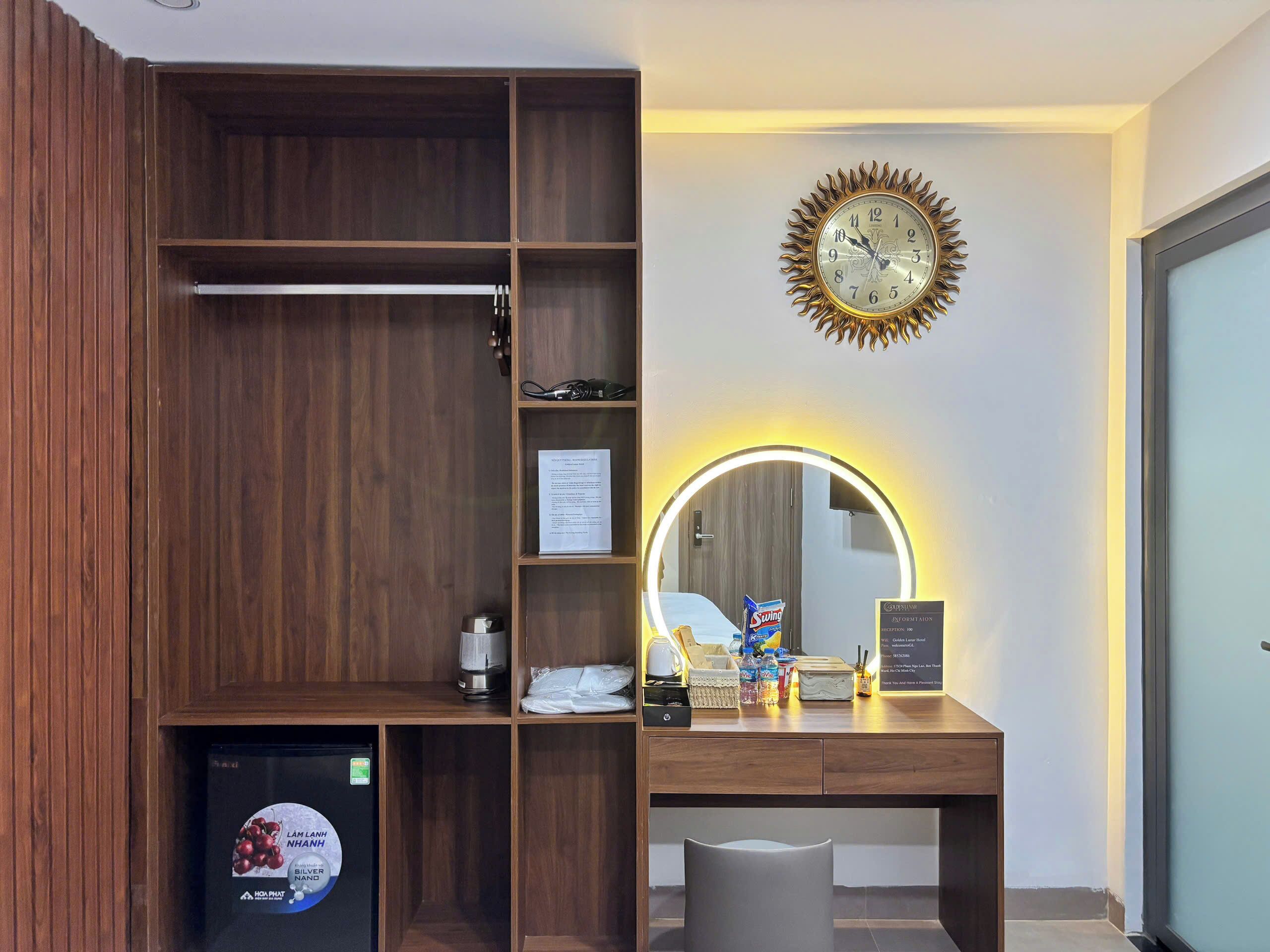 Foto - Golden Lunar Hotel - Moonlight Stay in Bui Vien Walking Street