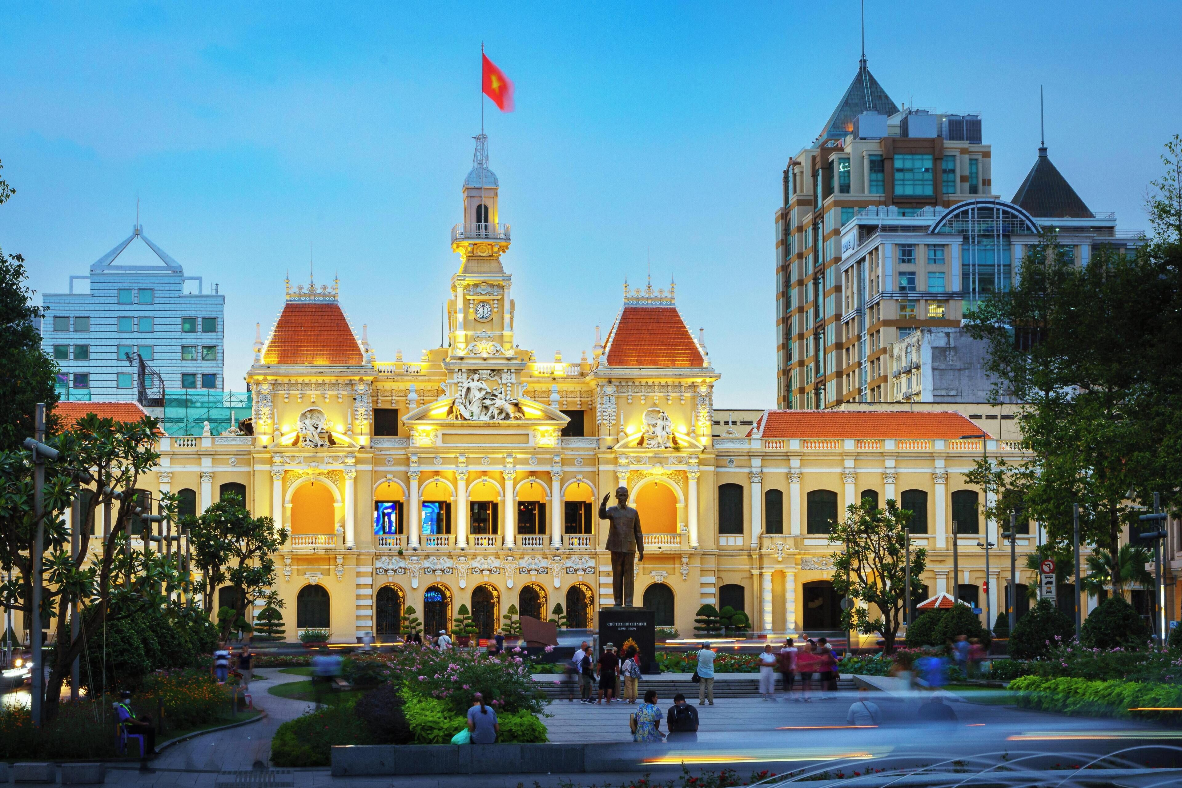 Foto - Golden Lunar Hotel - Moonlight Stay in Bui Vien Walking Street