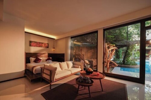 Jinghong Manying Dai Tai Courtyard Villa