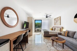 1 slaapkamer, een bureau, gratis wifi, beddengoed