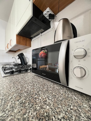 Private kitchen - Sofiva tourist accommodation in the heart of the historic center of Civitavecchia (Civitavecchia)