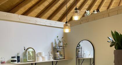 Cozy Mountain Yurt Retreat – in the Heart of Marshall, NC