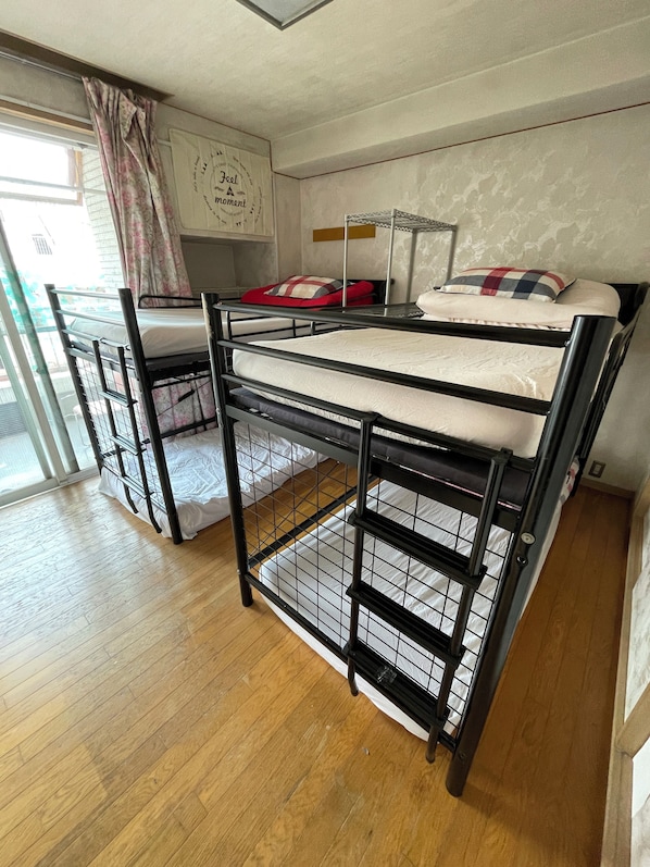 1 bedroom, iron/ironing board, WiFi, bed sheets