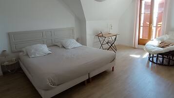 4 soveværelser, strygejern/strygebræt, Wi-Fi, sengetøj