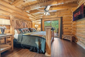 5 bedrooms, iron/ironing board, travel crib, free WiFi