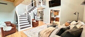 Beaver Lake Oasis | Hot Tub | Kayaks | Pets OK!