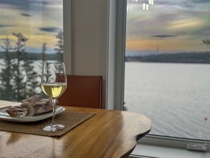 Dining - The Luxurious Lakefront Reset on Porters Lake with private beach and hot tub! (Middle Porters Lake)