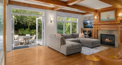 Ultra Lux Kirkland Bungalow