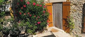 Gite Les Pierres Séches les Andrieux 3 Banon