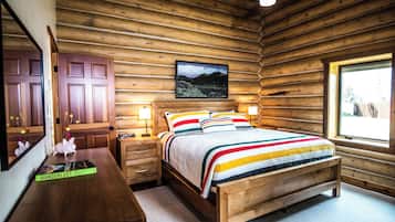 Huisje, patio, uitzicht op meer | Individueel gedecoreerd, individueel gemeubileerd, een laptopwerkplek