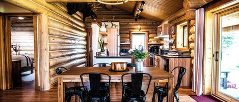Cabin, Patio, Lake View | Private kitchen