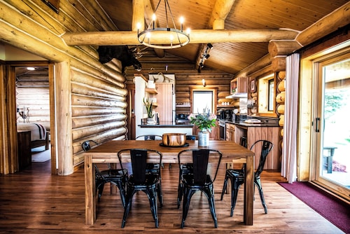 Lakeshore Cabins and Campground