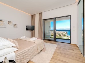 4 chambres, fer et planche à repasser, accès Internet, draps fournis