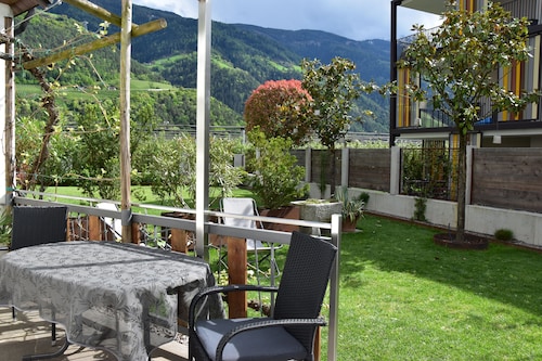 Erholung pur in einer liebevoll eingerichteten Ferienwohnung nahe Meran