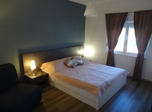 2 chambres, accès Internet, draps fournis