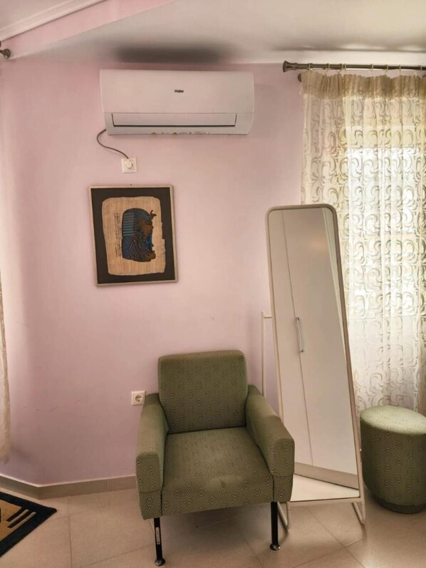 อพาร์ทเมนท์, 2 ห้องนอน, สูบบุหรี่ได้, ระเบียง | ภายใน