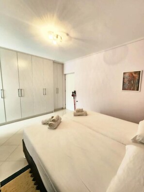 อพาร์ทเมน��ท์, 2 ห้องนอน, สูบบุหรี่ได้, ระเบียง | 2 ห้องนอน