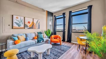 TV, fireplace, offices