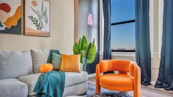 Fernseher, Kamin, Arbeitsbereiche