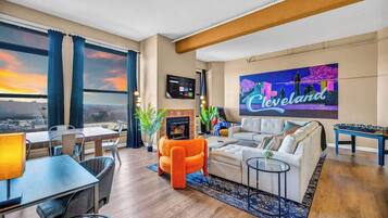 TV, fireplace, offices