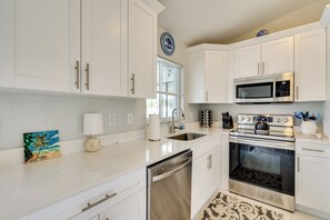 Fridge, microwave, stovetop, dishwasher - 5 Mi to Shore: Gem w/ Pool & Yard in Cape Coral! (Cape Coral)