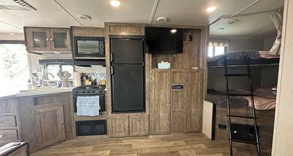 Montana Moon RV #2 on the Lake
