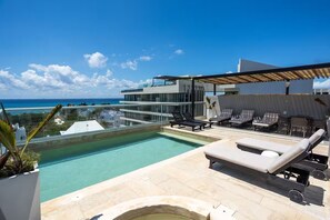 Pool - Beautiful 2bd-2bth - Ocean Views (Playa del Carmen)