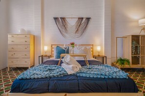 2 bedrooms, desk, iron/ironing board, travel crib