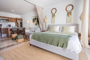 1 slaapkamer, een strijkplank/strijkijzer, gratis wifi, beddengoed