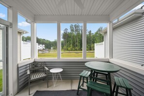 Dining - New Beach Home Near Bethany (Frankford)