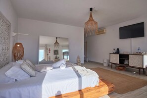 Deluxe Double Room, Pool View | Free WiFi