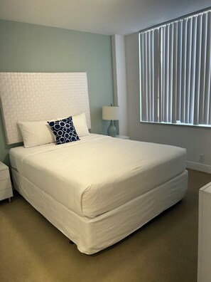 2 bedrooms, iron/ironing board, bed sheets