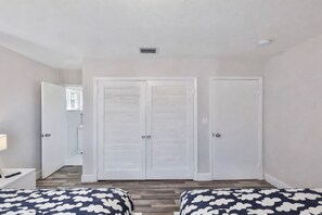 3 bedrooms, iron/ironing board, travel crib, free WiFi - Perfect  Cruise stay in Fort Lauderdale (Fort Lauderdale)