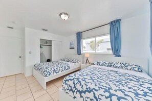 3 chambres, fer et planche à repasser, lit parapluie, Wi-Fi gratuit