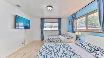 3 bedrooms, iron/ironing board, travel cot, free WiFi