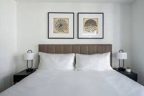 1 bedroom, in-room safe, iron/ironing board, free WiFi