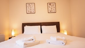 1 chambre, bureau, fer et planche à repasser, Wi-Fi gratuit
